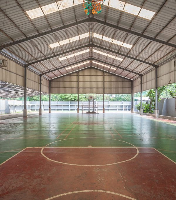 Lapangan Indoor