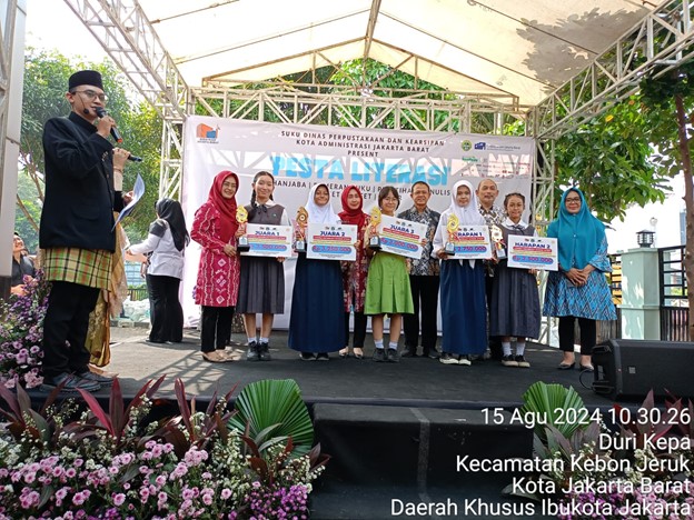 Komik Strip: Media Siswa Cinta Kasih Tzu Chi Menuju Prestasi Gemilang