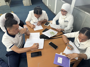 Guru SD Cinta Kasih Tzu Chi Belajar “Toastmaster” untuk Meningkatkan Kemampuan Berbahasa Inggris