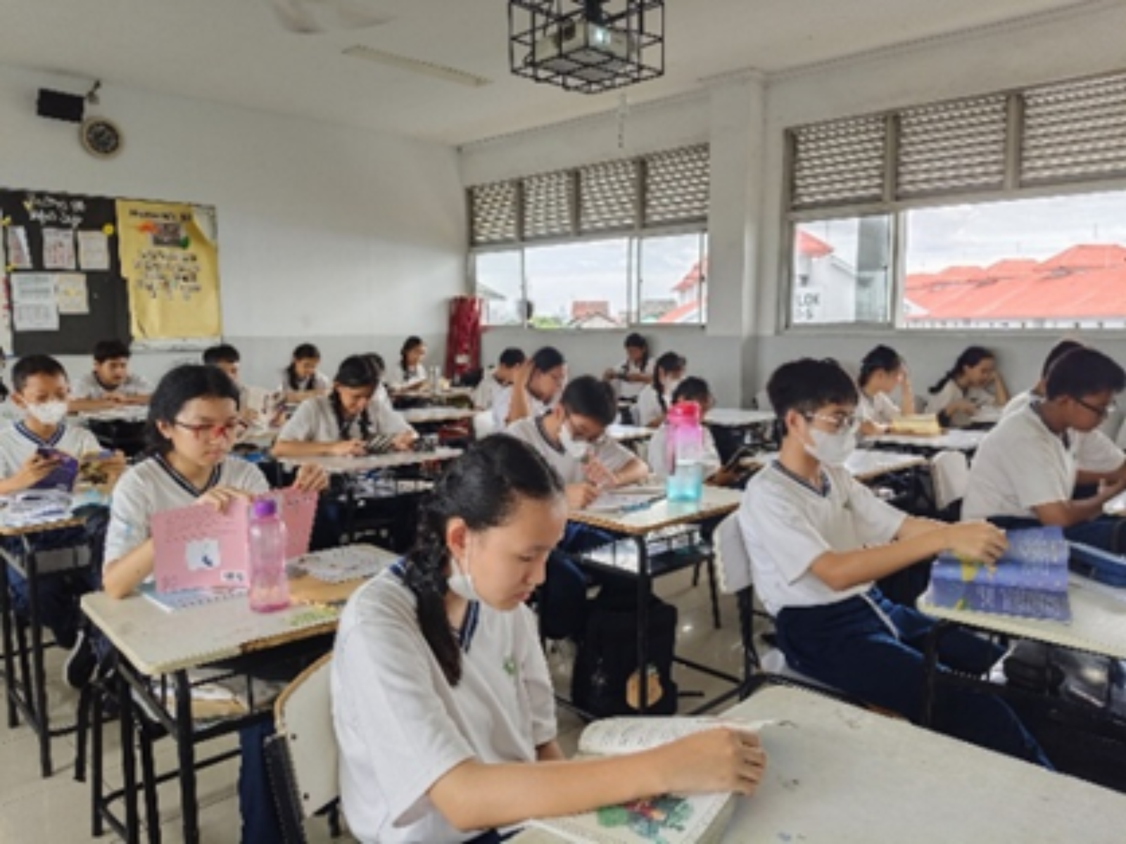 Memupuk Gerakan Literasi Di Kelas Melalui Buku Favorit