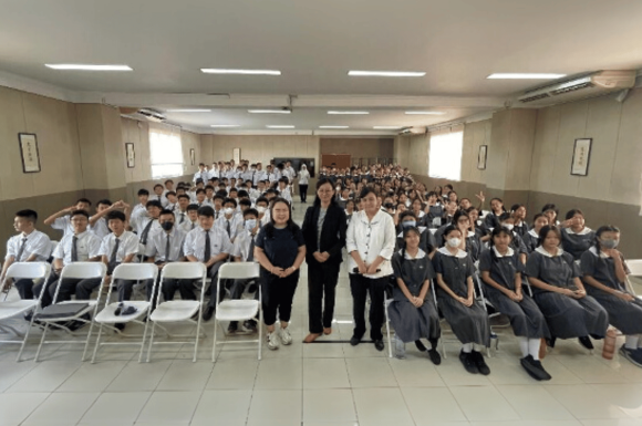 Lebih percaya diri dalam wawancara dengan seminar UMN