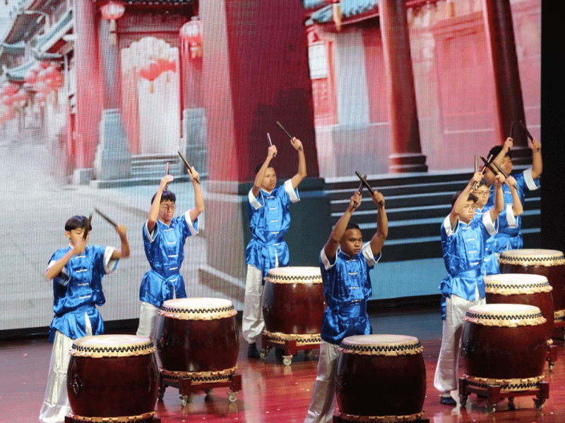 Penampilan Tim Genderang Pada Pemberkahan Awal Tahun Heqi Barat