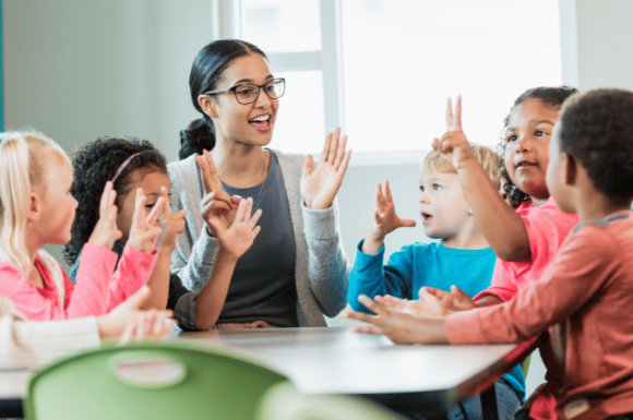 Kasih atau Kasihan dalam Dunia Pendidikan