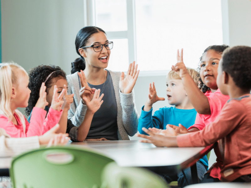 Kasih atau Kasihan dalam Dunia Pendidikan