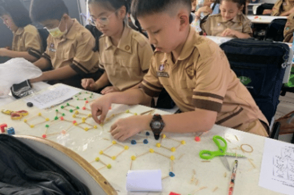 Bangun Datar Dengan Tusuk Gigi dan Plastisin