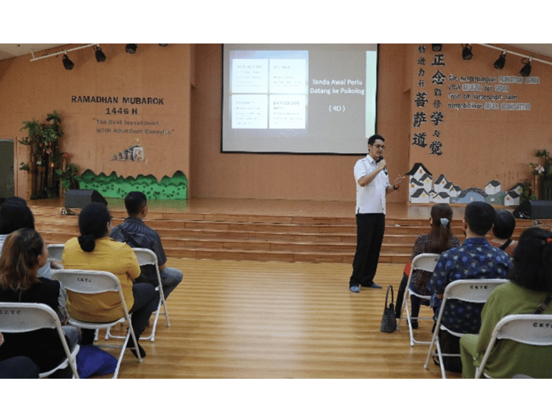 Seminar Parenting Unit SMK Dengan Tema Berkomunikasi dan Menghadapi Gen Z Dengan Tepat