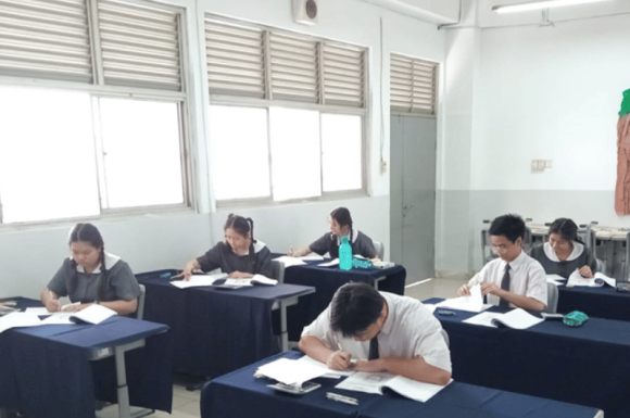 Menyiapkan Lulusan yang Siap Bersaing di Dunia Kerja Melalui Uji Sertifikasi Kompetensi