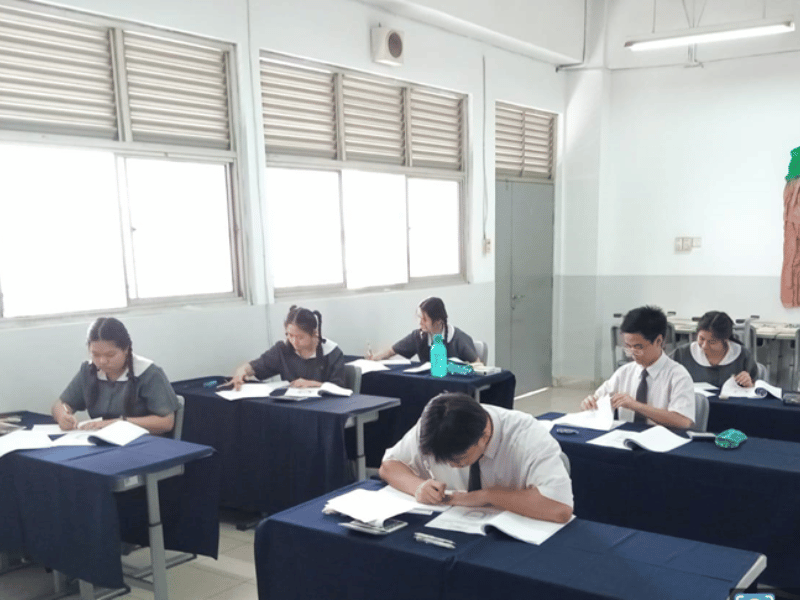 Menyiapkan Lulusan yang Siap Bersaing di Dunia Kerja Melalui Uji Sertifikasi Kompetensi