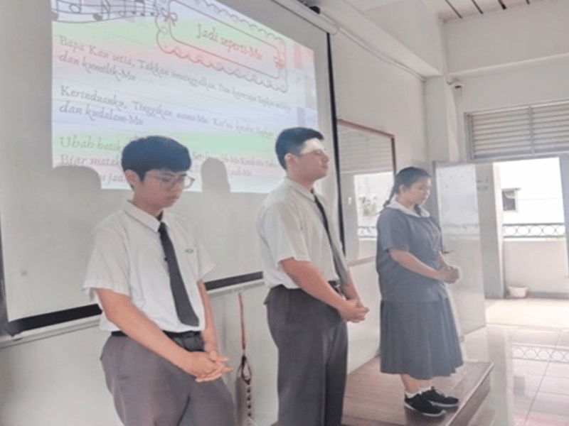 Melatih Remaja Tangguh dalam Iman dan Pelayanan lewat Pembelajaran Pendidikan Agama Kristen di SMK Cinta Kasih Tzu Chi