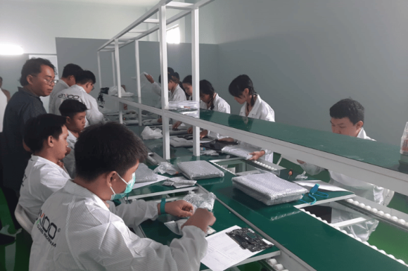 Kolaborasi Hebat! SMK Cinta Kasih Tzu Chi dan Axioo Gelar Pelatihan Perakitan Laptop dan Robotik