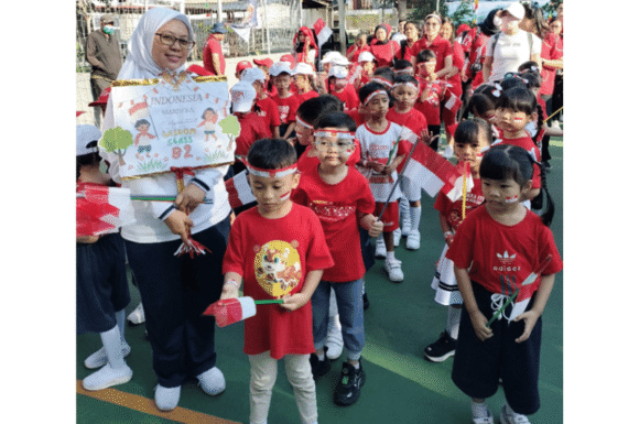 TK Cinta Kasih Tzu Chi Meriahkan HUT RI ke-80 Dengan Semangat dan Kreativitas