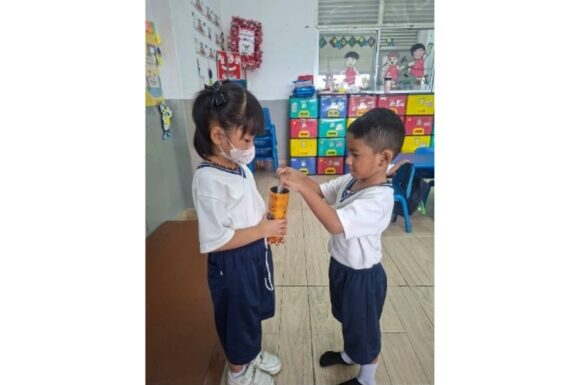 Berbagi itu Menyenangkan, Lho!