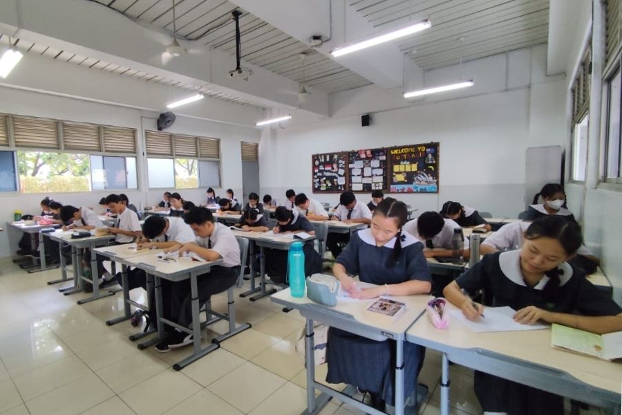 Mencari makna dibalik teks: Literasi sebagai bagian pembelajaran di SMK Cinta Kasih Tzu Chi