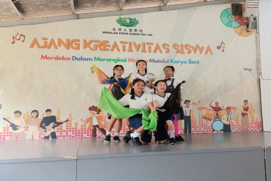 Mengasah Bakat dan Minat di Panggung Kreasi