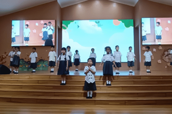 Bakti pada Orang Tua, Akar Semua Kebajikan: Perayaan Hari Bakti TK Cinta Kasih Tzu Chi