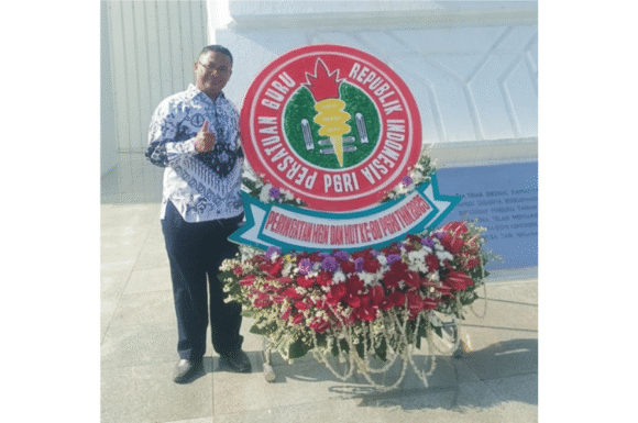 Menghargai Jasa Para Pahlawan di Hari Guru Nasional 2025 – PGRI DKI Jakarta Beserta Para Guru Berziarah ke Makam Pahlawan Kalibata