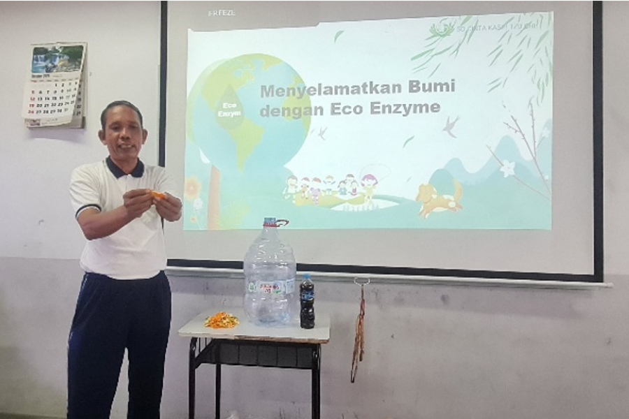 Belajar Membuat Eco Enzyme