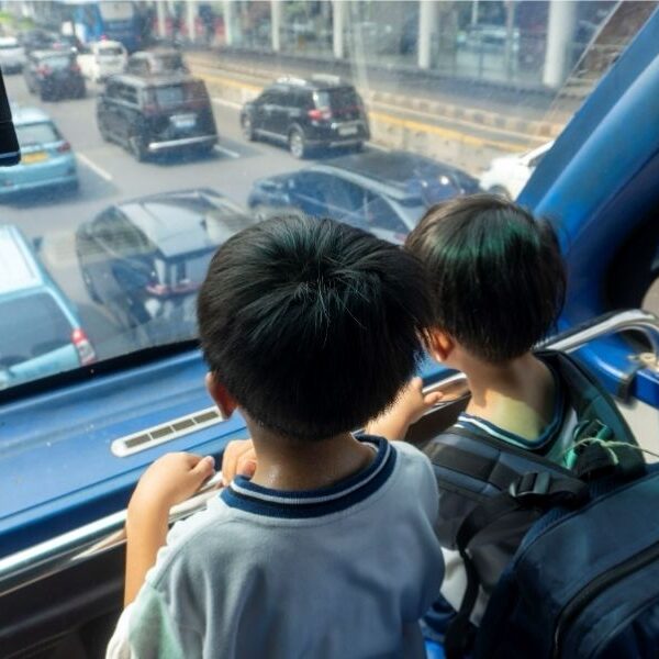Jelajah Kota Naik Bus Tingkat, Sungguh Asyiknya!