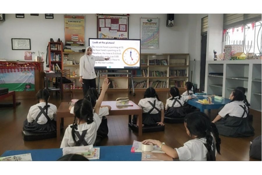 Langkah Sederhana Mengembangkan Kelas Aktif Berbahasa Inggris