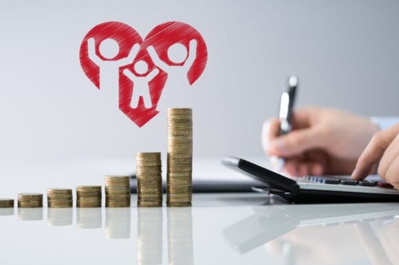 Melibatkan Anak dalam Mengatur Keuangan Keluarga