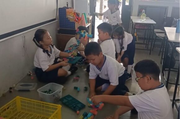 Dampak Positif Bermain Bersama Teman Saat Istirahat Sekolah