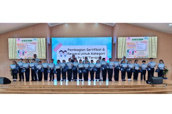 DARI KETELADANAN TUMBUH HARAPAN AI De Xi Wang 2026