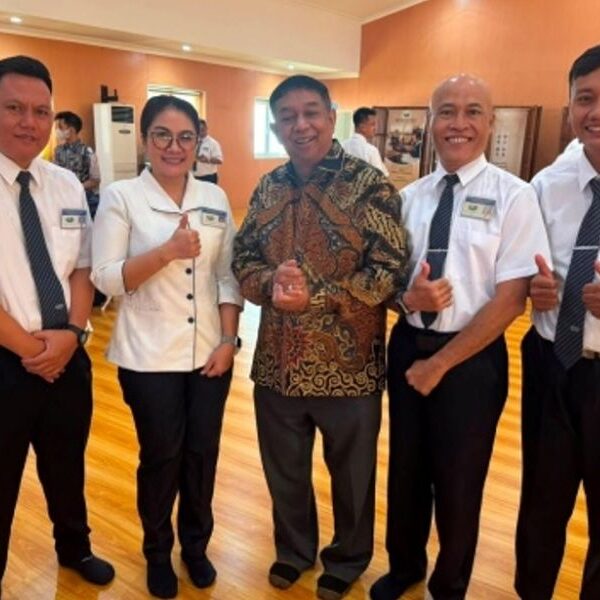 Mengajar sebagai Panggilan: Ketika Materi Hanya Menjadi Alat