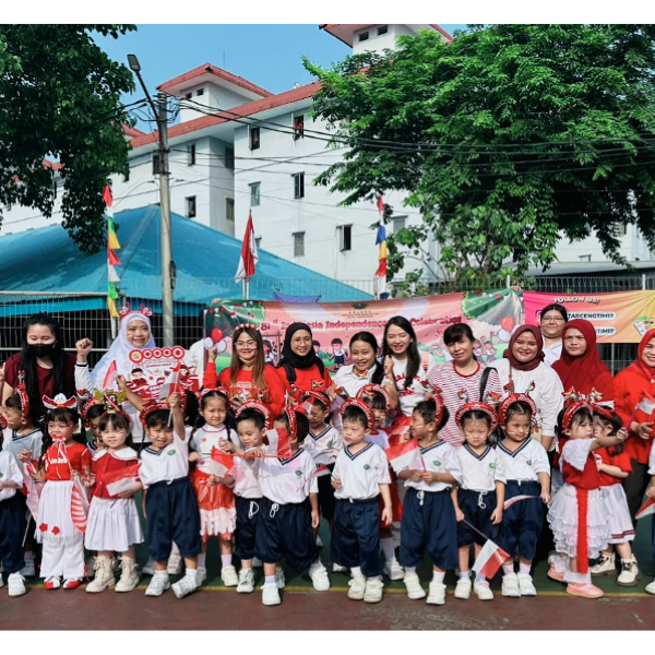 Semarak HUT RI ke-81 Penuh Keceriaan dan Kebersamaan  di TK Cinta Kasih Tzu Chi